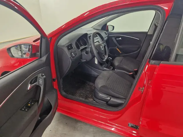 Volkswagen Polo 1.4 TDI Comfortline 2015 Diesel 7