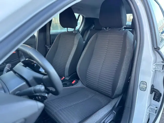 Peugeot 208 1.2 PureTech Active Pack 2022 Benzine 6