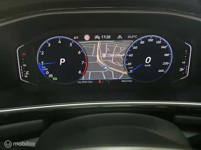 Volkswagen T-Roc 1.5 TSI R-Line 2023 Benzine 8