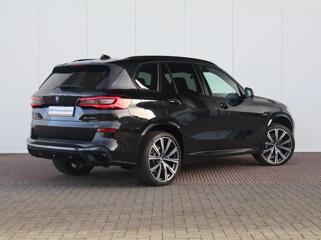BMW X5 xDrive45e High Executive 2022 Hybride Benzine 7