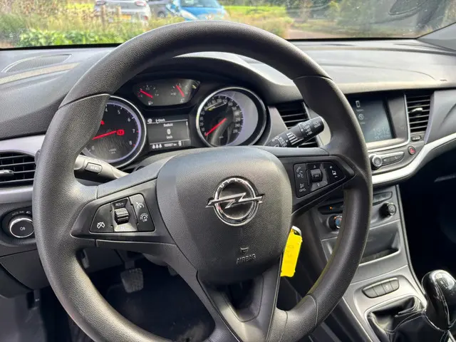 Opel Astra 1.4 2017 Benzine 8