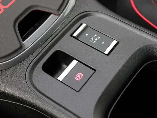 Fiat 600 600e RED 54 kWh 2024 Elektrisch 25