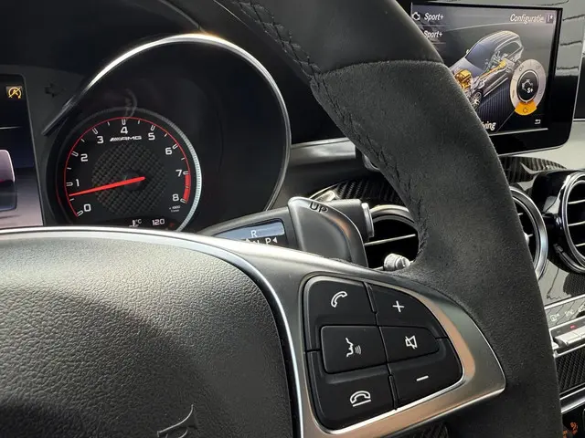 Mercedes-Benz GLC AMG 63 S 4MATIC+ 2018 Benzine 19