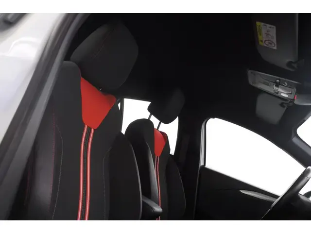 Opel Corsa 1.2 GS Line 2022 Benzine 14