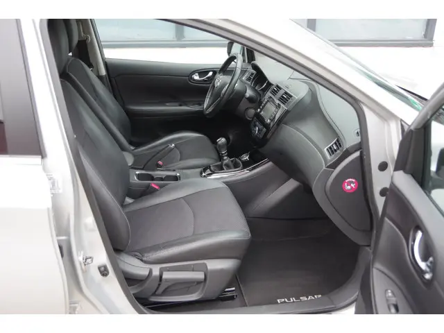Nissan Pulsar 1.2 DIG-T N-Connecta 2017 Benzine 17
