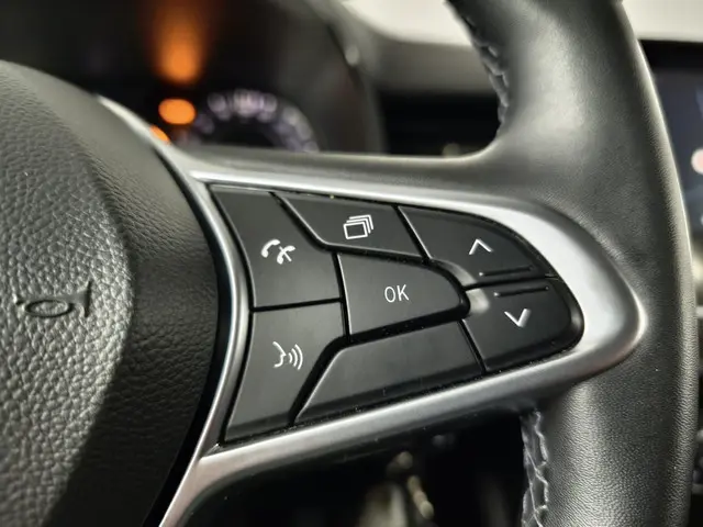 Renault Clio 1.0 TCe 90 Evolution 2023 Benzine 21