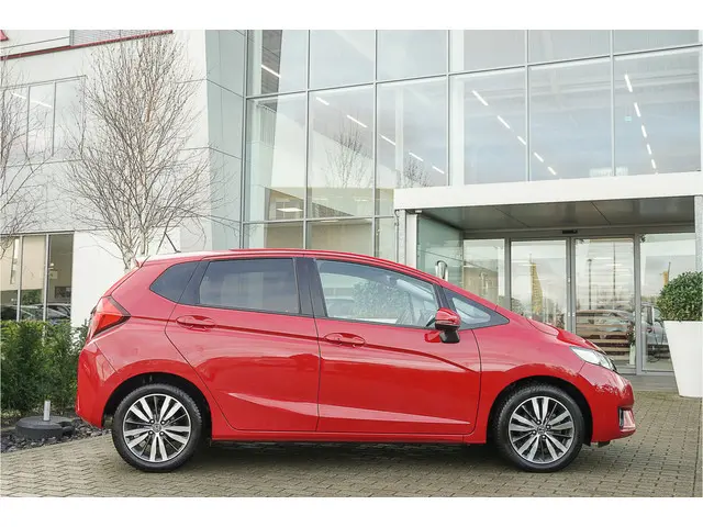 Honda Jazz 1.3i V-TEC ELEGANCE 2016 Benzine 47