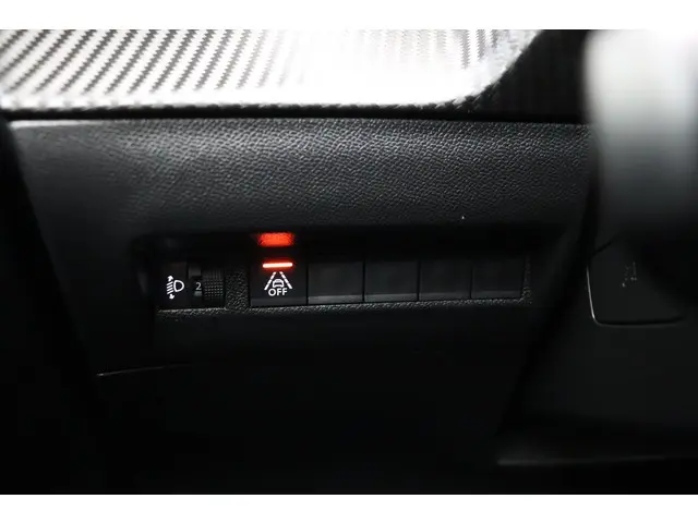 Peugeot e-2008 EV Allure Pack 50 kWh 2022 Elektrisch 18