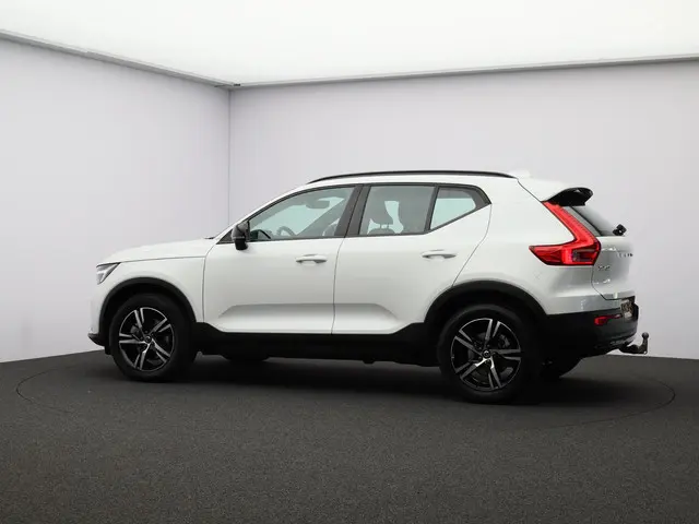 Volvo XC40 2.0 B4 Plus Dark 2024 Benzine 21