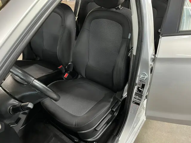 Hyundai i20 1.2i i-Deal 2014 Benzine 20