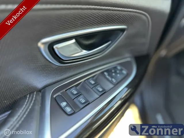 Renault Espace 1.6 TCe Initiale Paris 7p. 2015 Benzine 18