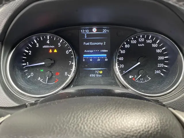 Nissan QASHQAI 1.2 N-Connecta 2017 Benzine 4