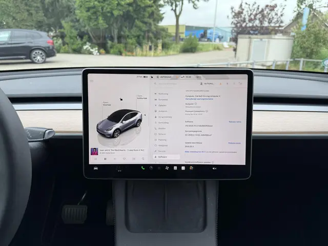 Tesla Model Y Long Range AWD Dual 2023 Elektrisch 22