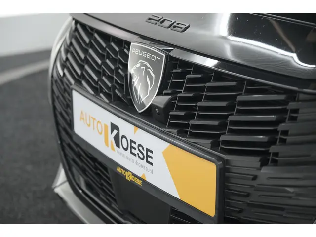 Peugeot 208 PureTech 100 Allure 2024 Benzine 4