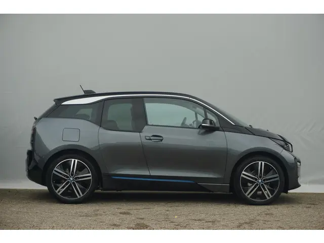BMW i3 Executive Edition 120Ah 42 kWh 2021 Elektrisch 4