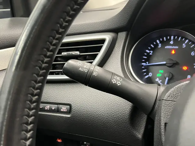 Nissan QASHQAI 1.3 DIG-T N-Connecta 2019 Benzine 19