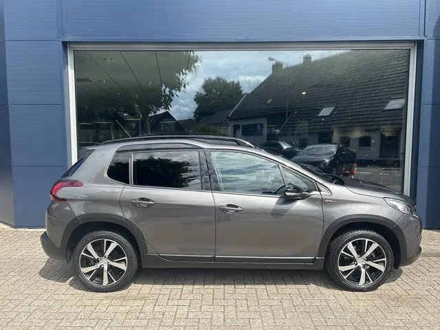 Peugeot 2008 1.2 Turbo 110 PK GT-line 2017 Benzine 6