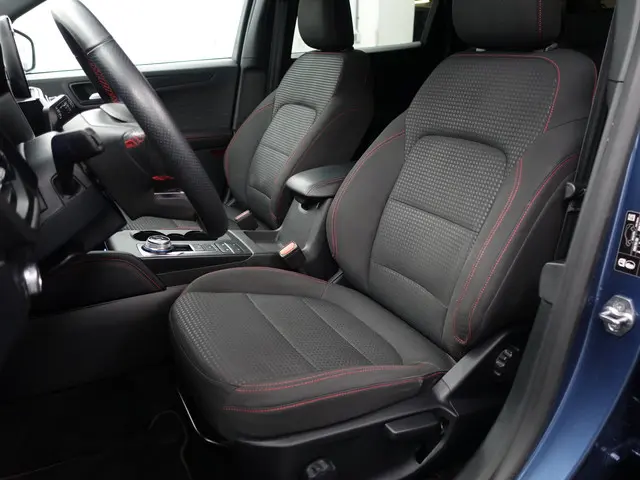 Ford Kuga 2.5 PHEV ST-Line Aut- 2021 Hybride Benzine 22