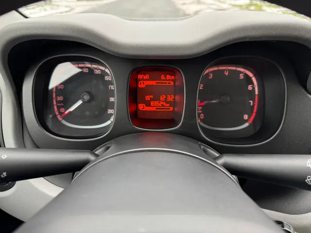 Fiat Panda 0.9 TwinAir Edizione Cool 2013 Benzine 9