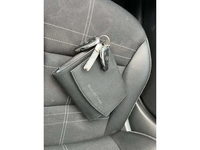 Mercedes-Benz GLA 200 Edition 1 2014 Benzine 6