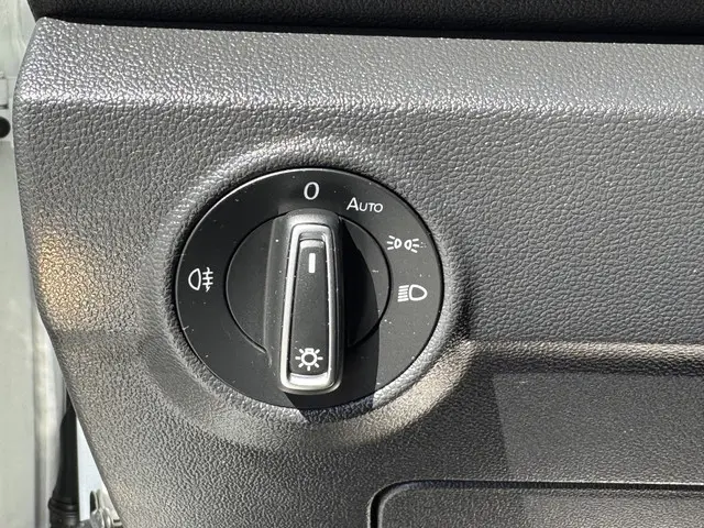 Volkswagen T-Roc 1.0 TSI UNITED 110 pK 2021 Benzine 13