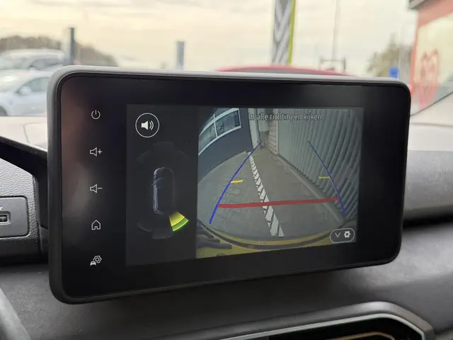 Dacia Sandero 1.0 TCe 90 Comfort 2024 Benzine 12