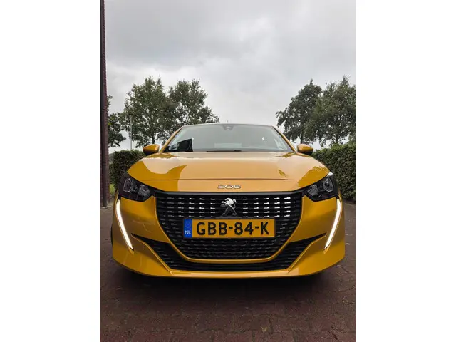 Peugeot 208 1.2 PureTech Active Pack 2021 Benzine 7