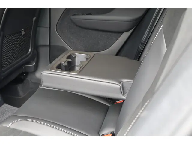 Volvo XC40 T5 Recharge R-Design 2021 Hybride Benzine 28