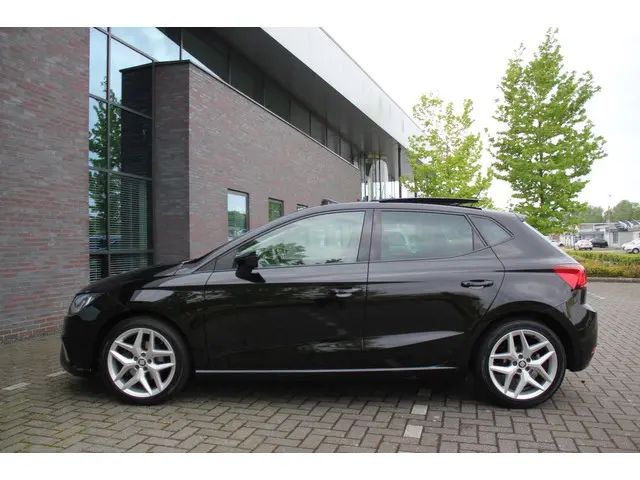 SEAT Ibiza 1.0 TSI FR Business Intense pano 2017 Benzine 9