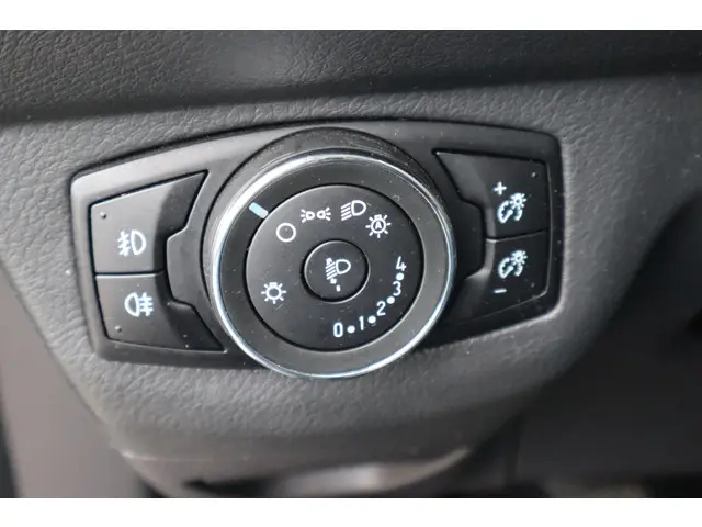 Ford Tourneo Courier 1.0 Titanium 2016 Benzine 20
