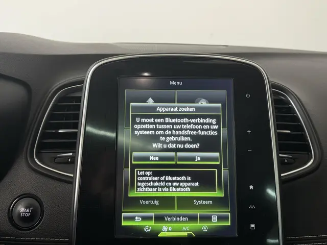 Renault Scénic 1.3 TCe Bose 2018 Benzine 34