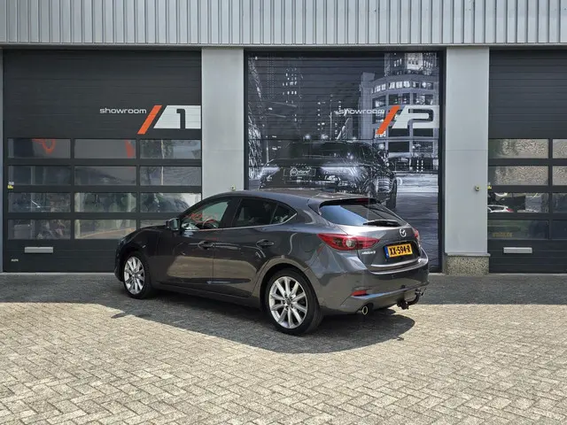 Mazda 3 2.0 SkyActiv-G 120 SkyLease GT 2018 Benzine 7