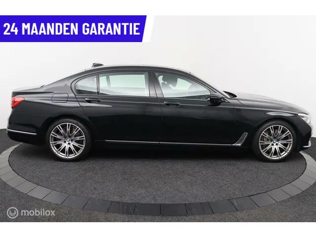 BMW 7 Serie 750Li xDrive High Executive 2015 Benzine 6
