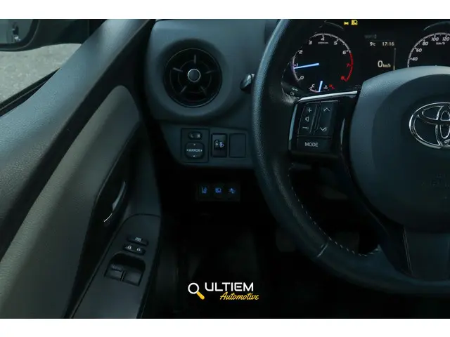 Toyota Yaris 1.0 VVT-i Aspiration 2018 Benzine 17