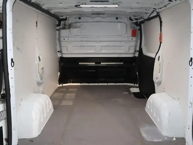 Opel Vivaro 1.6 CDTI 145 PK 2016 Diesel 4