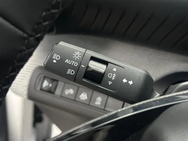 Citroën C3 1.2 Turbo 100pk Max 2025 Benzine 28