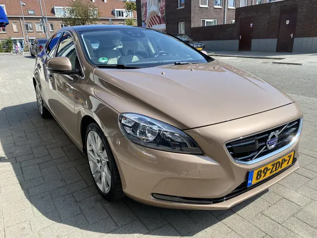 Volvo V40 1.6 T3 Momentum 2012 Benzine 6