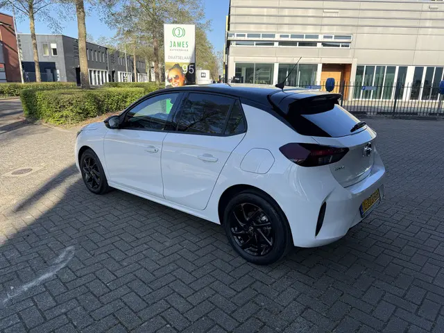 Opel Corsa 1.2 GS Line Navigatie 2021 Benzine 3