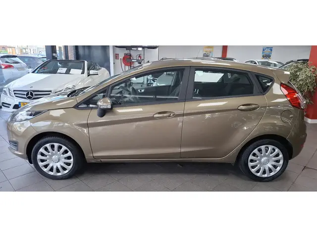 Ford Fiesta 1.0 Style 2015 Benzine 4