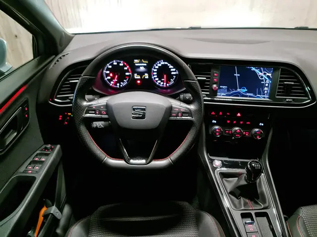 SEAT Leon 1.4 EcoTSI FR Business Intense 2018 Benzine 21