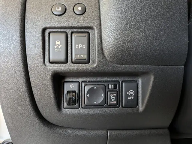 Nissan Micra 1.2 DIG-S Tekna 2013 Benzine 19