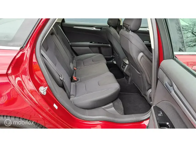 Ford Mondeo 1.5 Titanium 2015 Benzine 19