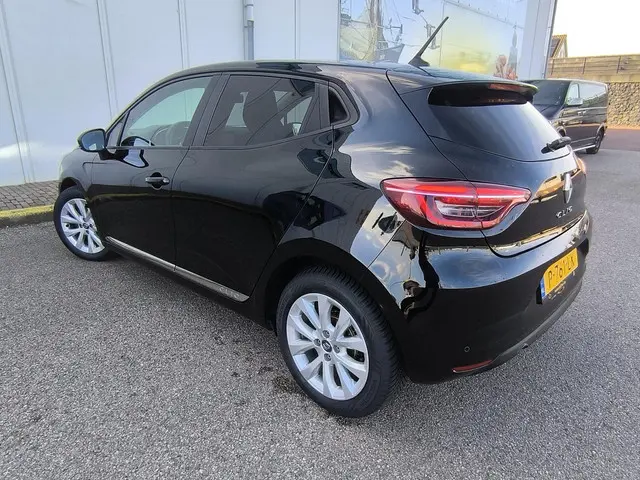 Renault Clio 1.0 TCe Intens 2021 Benzine 41