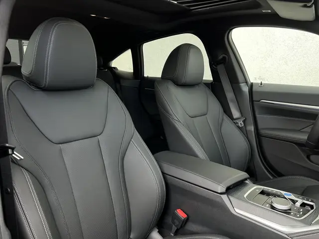 BMW i4 eDrive35 70 kWh 2024 Elektrisch 4