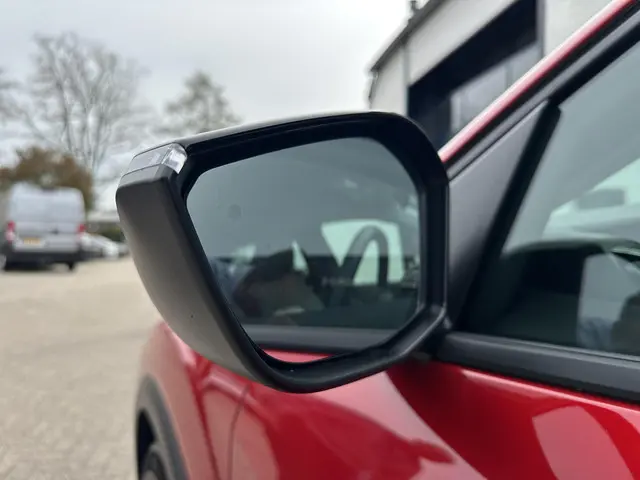 Citroën C4 1.2 Hybrid 145 PK Max 2025 Hybride Benzine 42