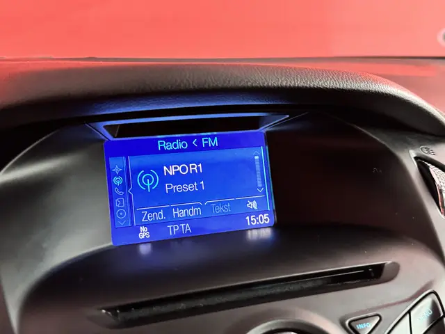 Ford Focus Wagon 1.6 TDCI Titanium 2015 Diesel 36