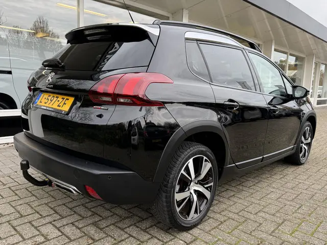 Peugeot 2008 1.2 PureTech GT-line 2018 Benzine 18