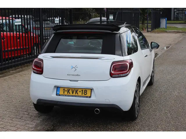 Citroën DS3 Cabrio 1.2 VTi Chic 2013 Benzine 10