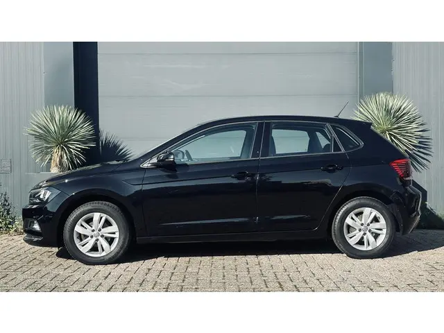 Volkswagen Polo 1.0 TSI Beats 2018 Benzine 21