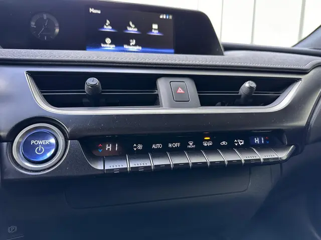 Lexus UX 300e Business 54 kWh 2020 Elektrisch 24